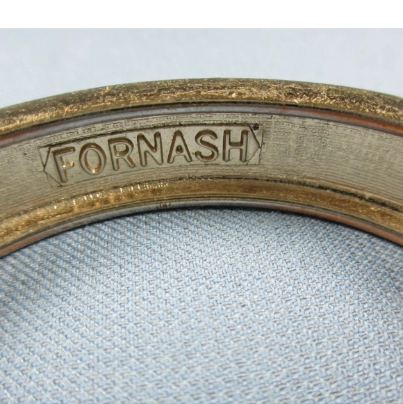 Fornash Gold Tone Green Enamel Hinged Bracelet 6.5 inch - Picture 5 of 9